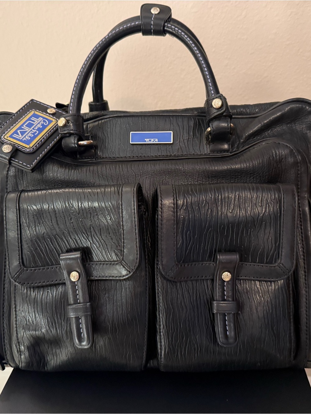 Tumi Carlos Falchi Black/Blue Leather Laptop Briefcase with Dual Front Pockets - Picture 3 of 16